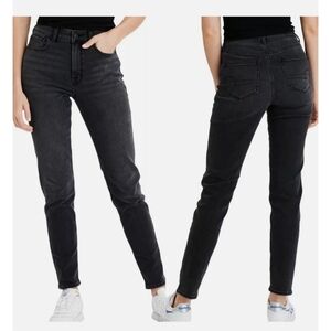 American Eagle Black Wash Ankle Mom Jeans